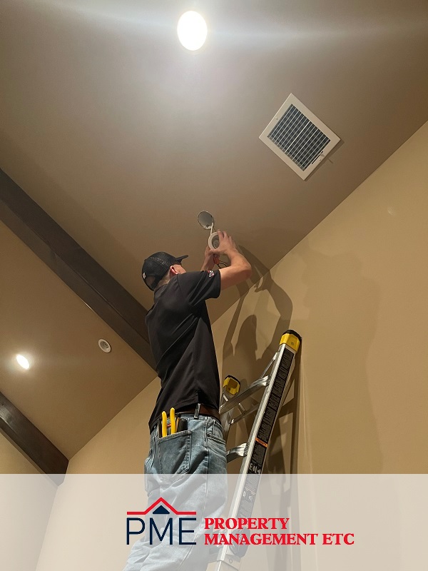 Houston Replacing Light Bulbs and Fixtures Property Management and Home Repair Services The Woodlands and Spring Texas